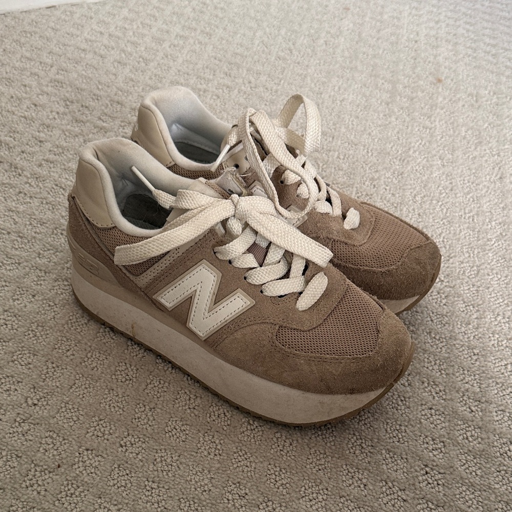 New Balance 574 Tan and White Athletic Shoes